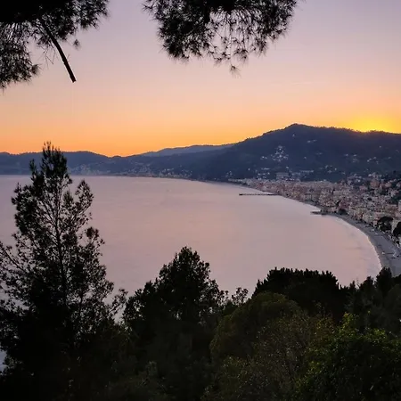 La Casetta Di Rita At 230 Mt From Sea * Alassio